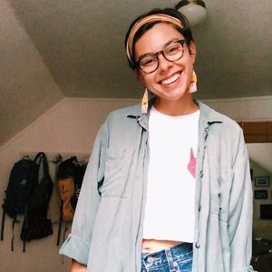 Meet your Posher, Nicole